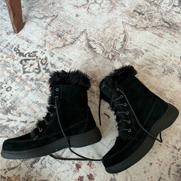 L.L. Bean Black Suede Snow Boots - Picture 6 of 8